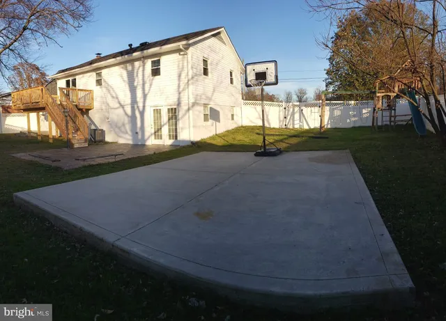 $2,600 | 123 Little Whim Road, Fredericksburg, VA 22405