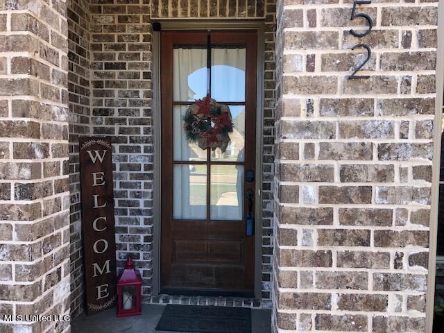 452 Greenfield Ridge Circle Brandon, MS 39042 - Photo 3 of 38 IMG_7947