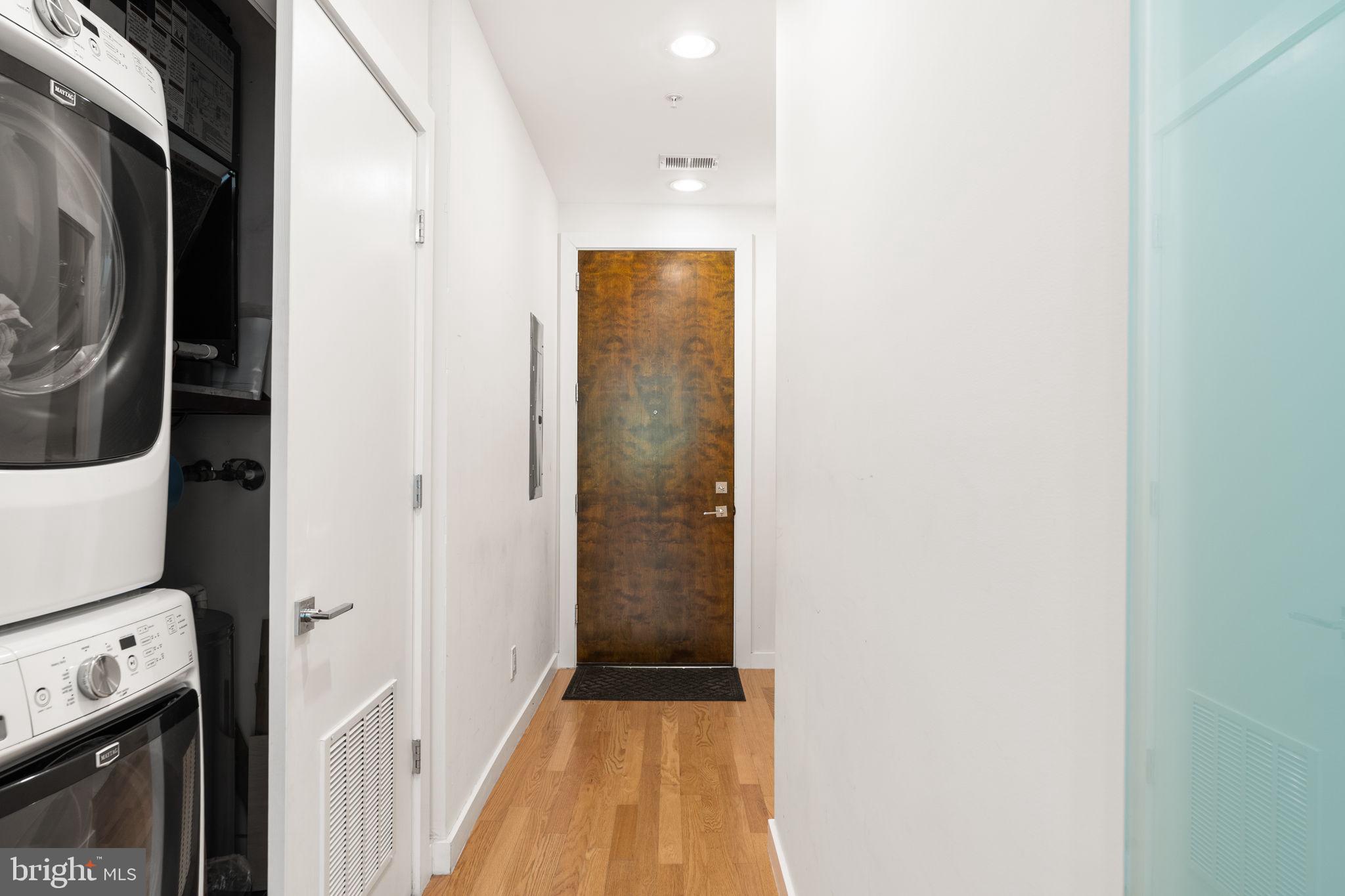 435 R Street Northwest, Unit 205 Washington, DC 20001 - Photo 11 of 17