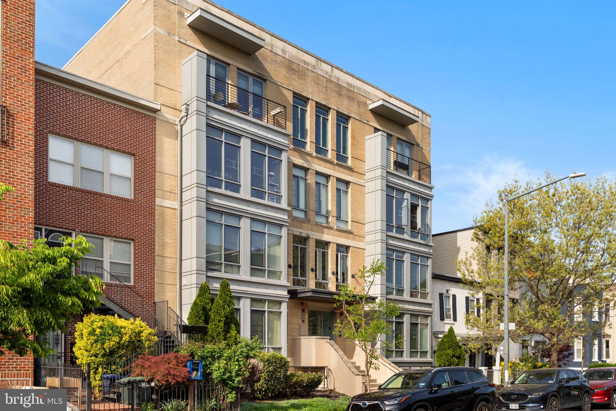 435 R Street Northwest, Unit 205 Washington, DC 20001 - Photo 16 of 17