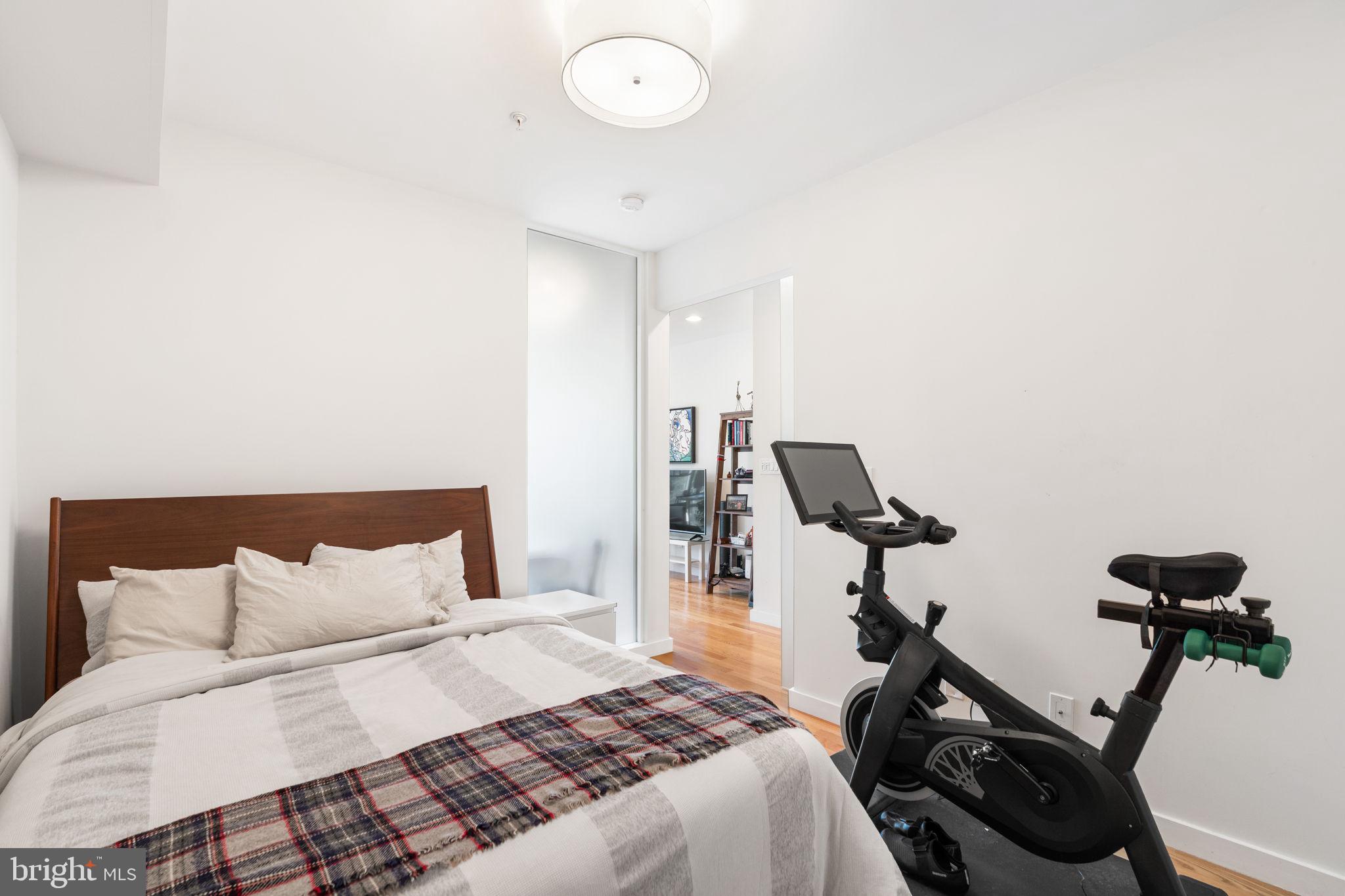 435 R Street Northwest, Unit 205 Washington, DC 20001 - Photo 7 of 17