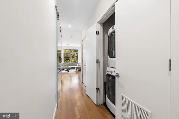 $2,295 | 435 R Street Northwest, Unit 205, Washington, DC 20001