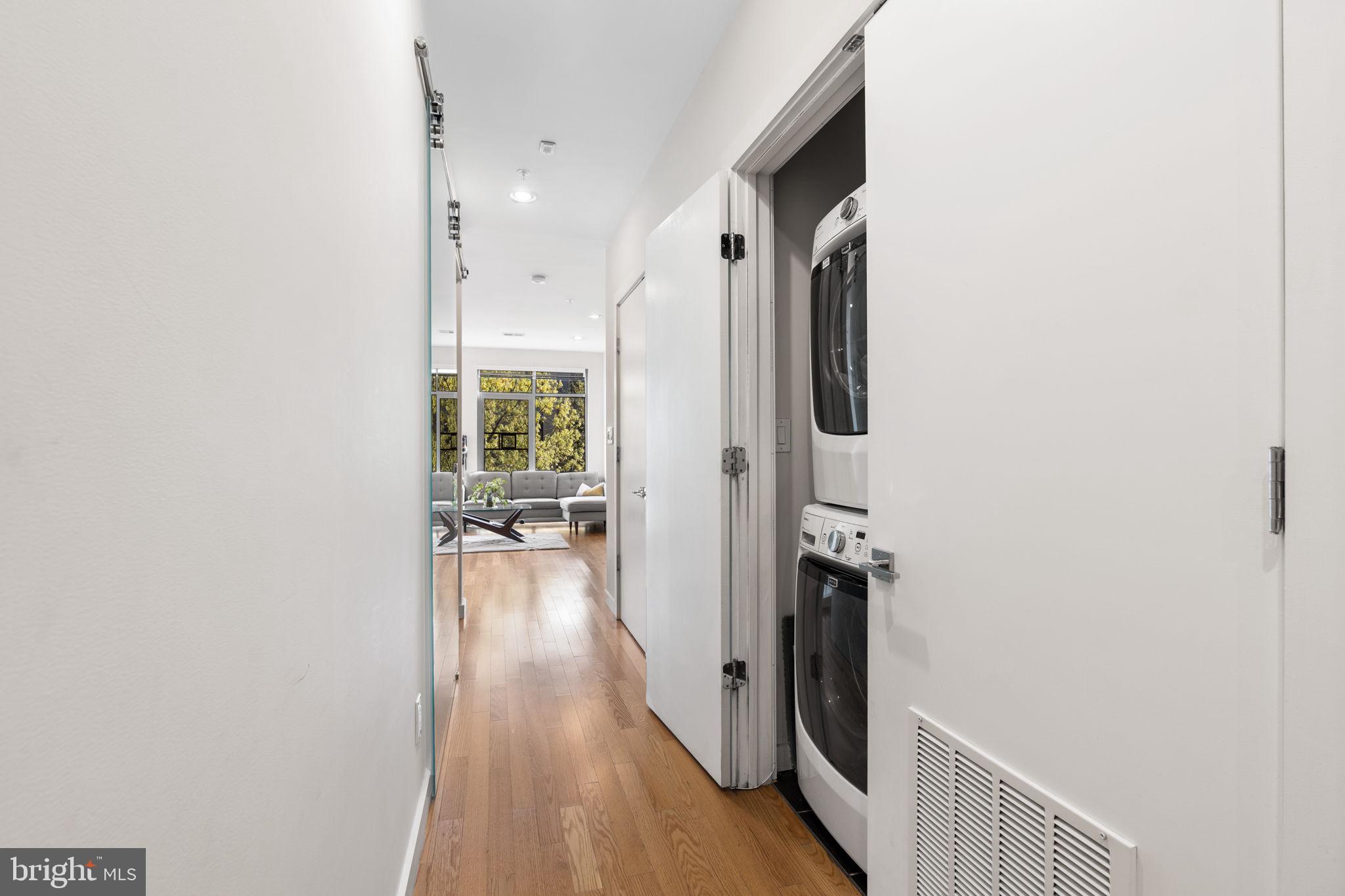 435 R Street Northwest, Unit 205 Washington, DC 20001 - Photo 10 of 17