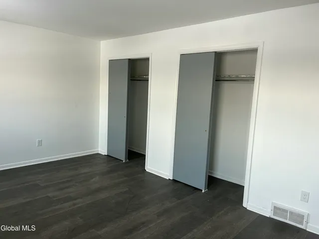 $1,950 | 5 Webster Court, Unit B, Colonie, NY 12110