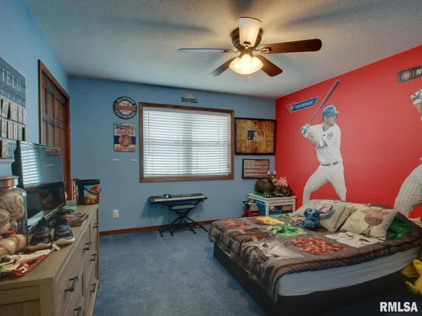 $384,900 | 1409 Pratt Street, Barry, IL 62312
