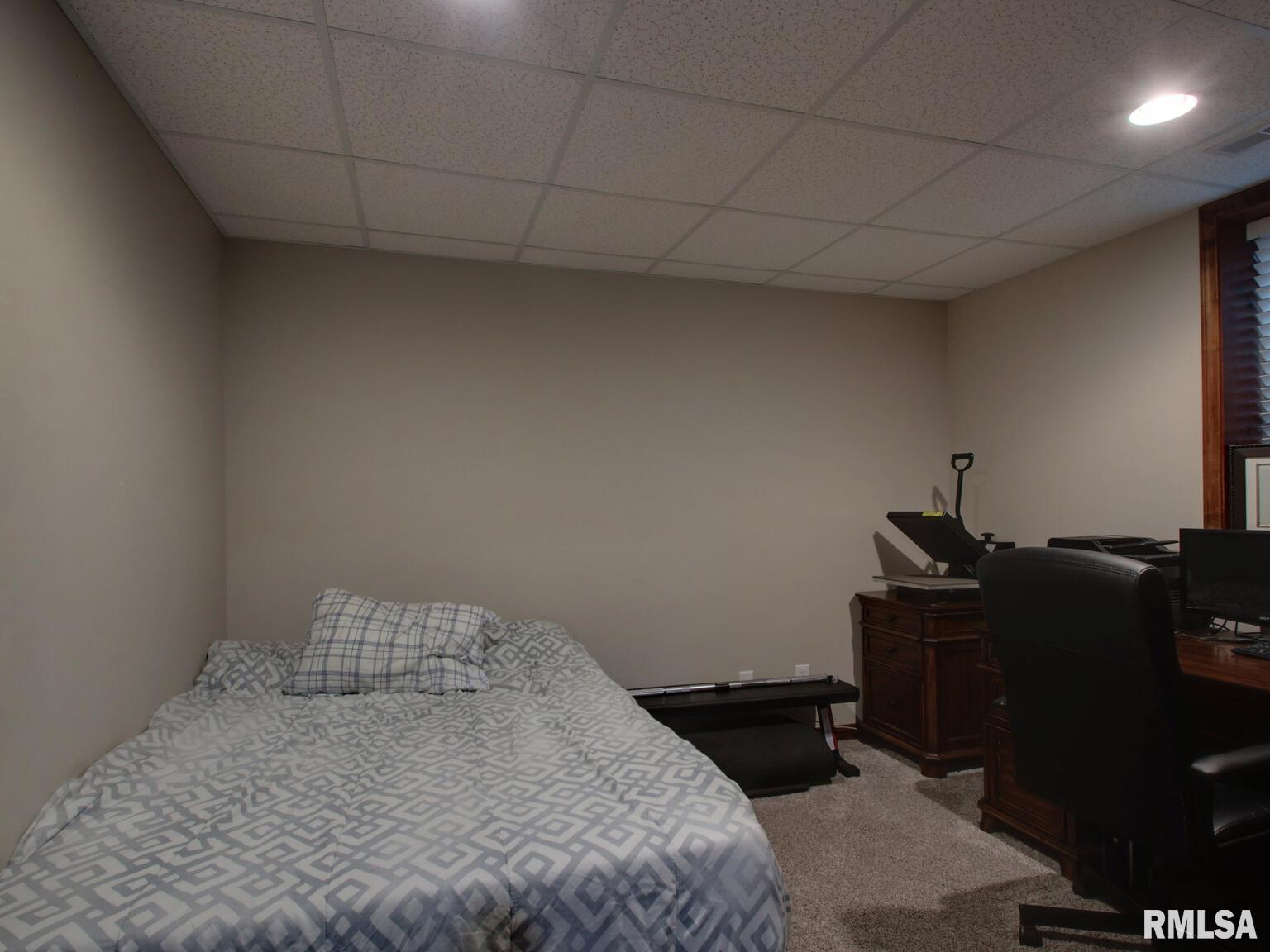 1409 Pratt Street Barry, IL 62312 - Photo 18 of 33