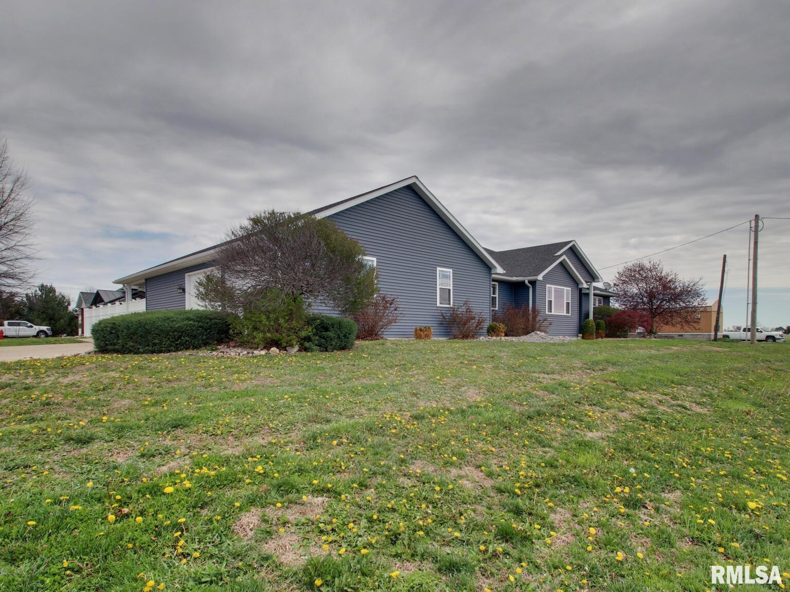 1409 Pratt Street Barry, IL 62312 - Photo 36 of 39