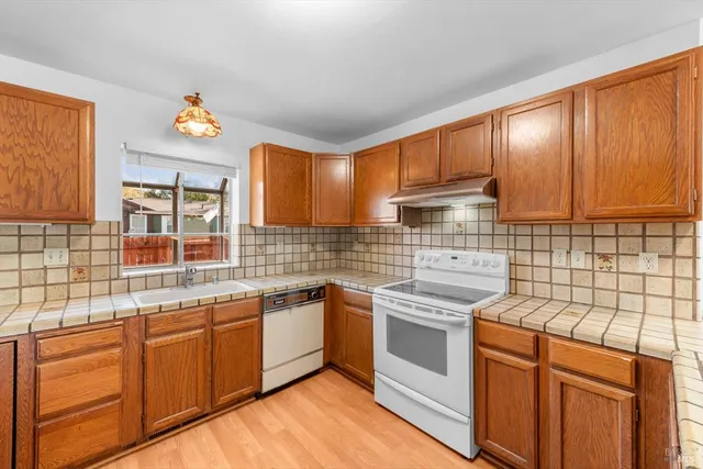 $505,000 | 1017 Headlands Drive, Napa, CA 94558