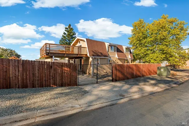 $505,000 | 1017 Headlands Drive, Napa, CA 94558