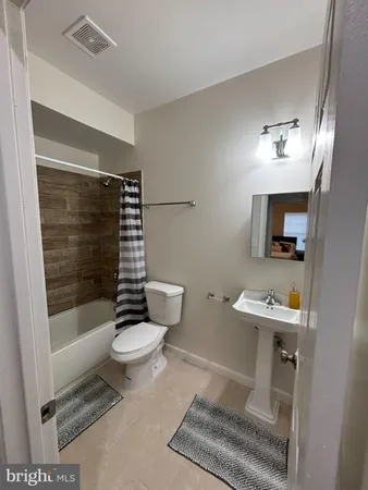 $6,100 | 6005 Eads Street Northeast, Washington, DC 20019