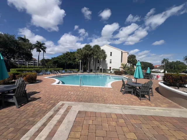 $1,750 | 2319 North Congress Avenue, Unit 23, Boynton Beach, FL 33426