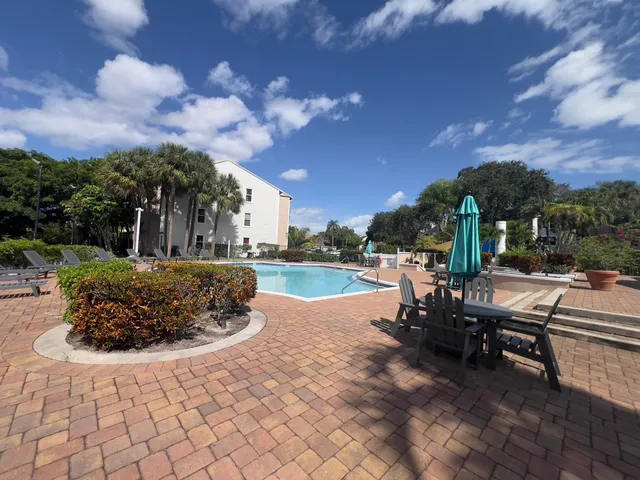 $1,750 | 2319 North Congress Avenue, Unit 23, Boynton Beach, FL 33426