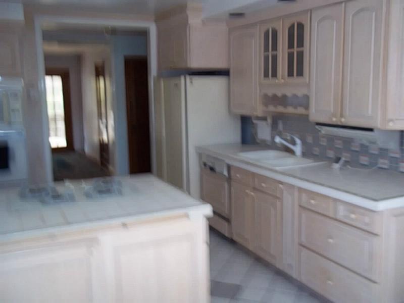 222 Decatur Drive Butler, PA 16002 - Photo 8 of 23 Kitchen.