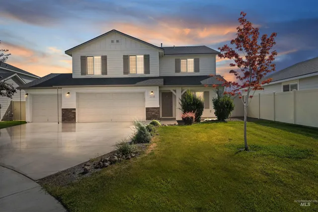 $499,990 | 3118 South Saratov Avenue, Kuna, ID 83634
