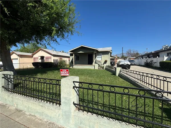 $2,495 | 646 West Belmont Street, Ontario, CA 91762