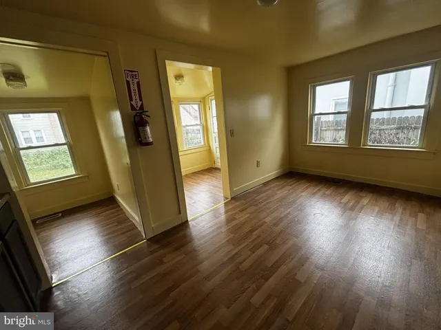 $1,850 | 2 East Vine Street, Millville, NJ 08332