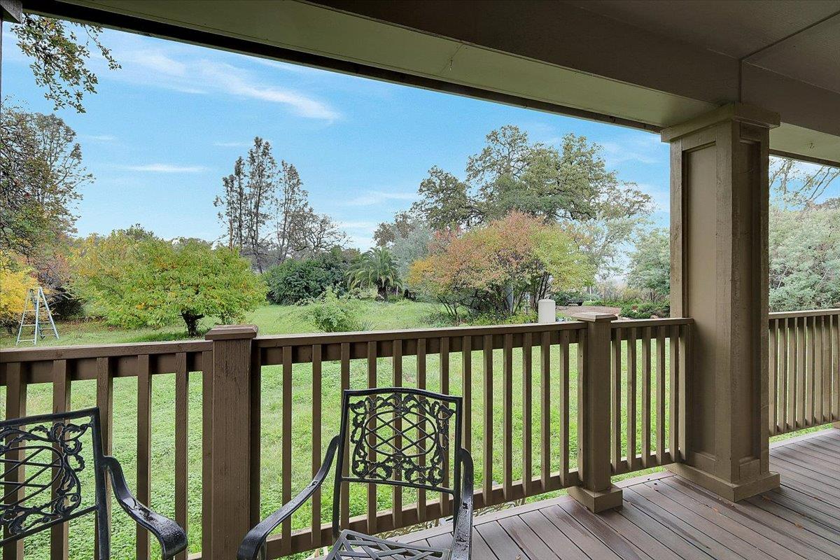 4667 Fruitland Road Marysville, CA 95901 - Photo 18 of 42 a view of a balcony with wooden floor