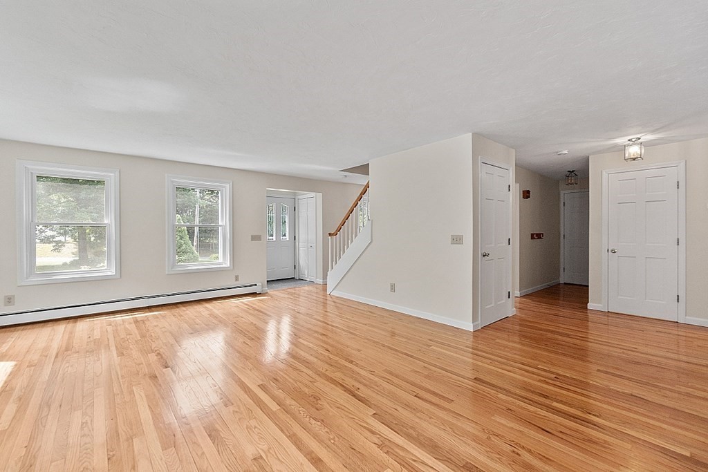 11 Colby Road Sterling, MA 01564 - Photo 11 of 42 Gallery Image 11