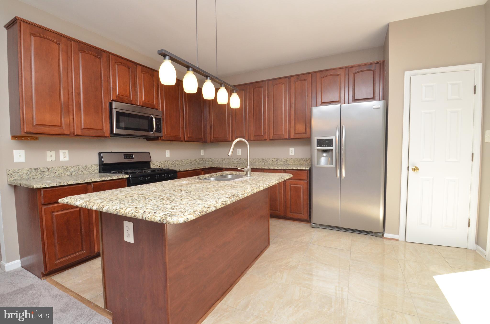 8367 Millwood Drive Springfield, VA 22152 - Photo 11 of 38