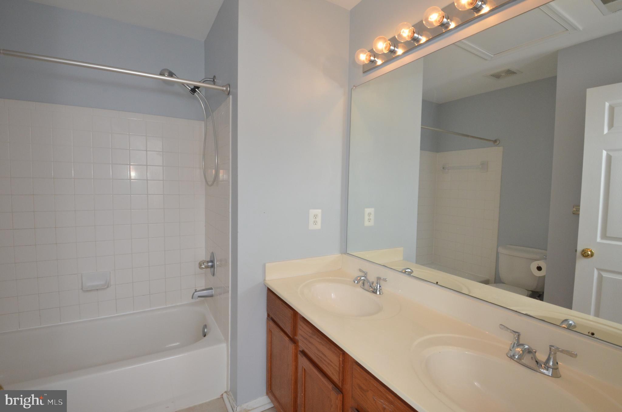 8367 Millwood Drive Springfield, VA 22152 - Photo 25 of 38