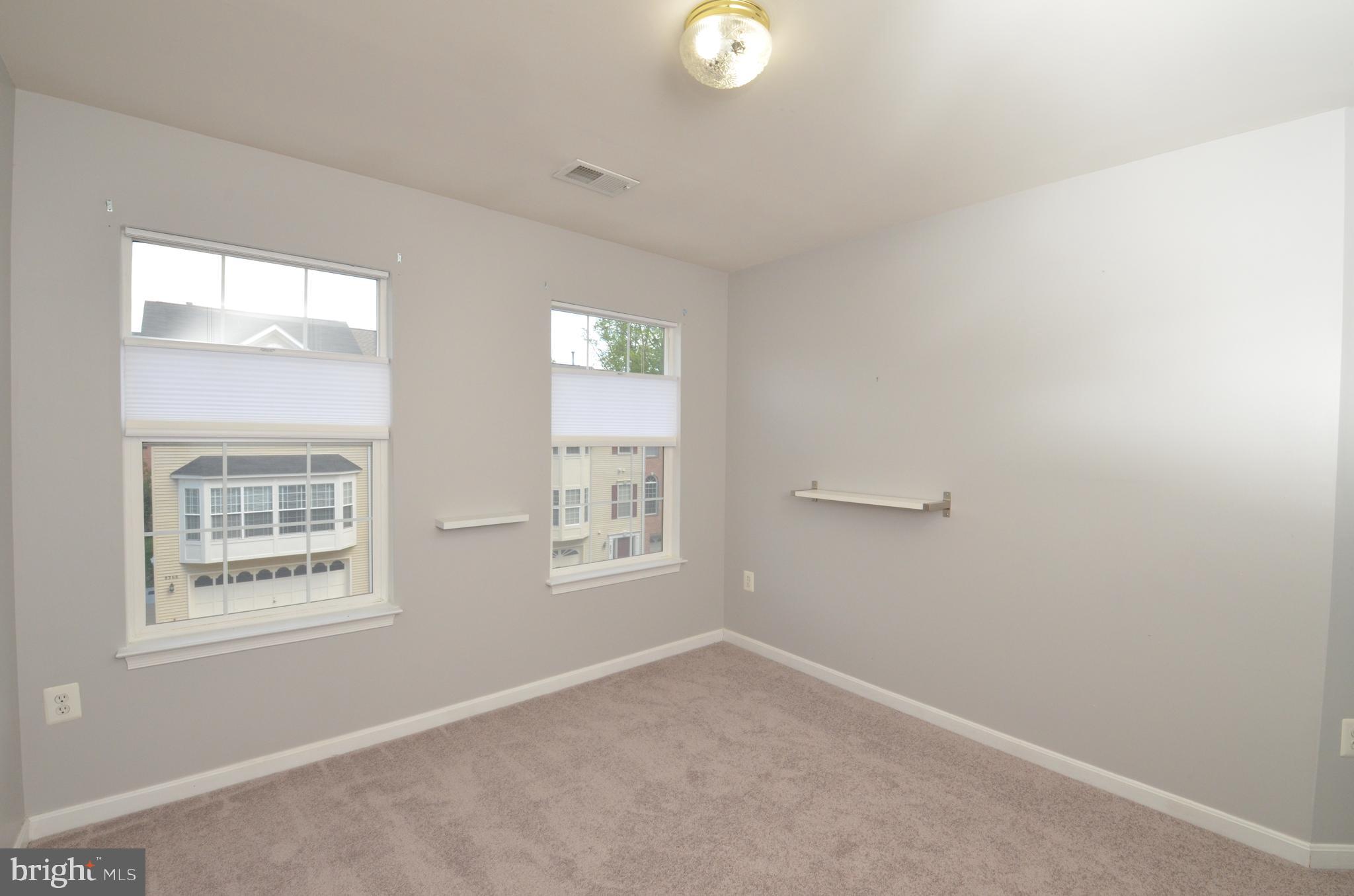 8367 Millwood Drive Springfield, VA 22152 - Photo 27 of 38