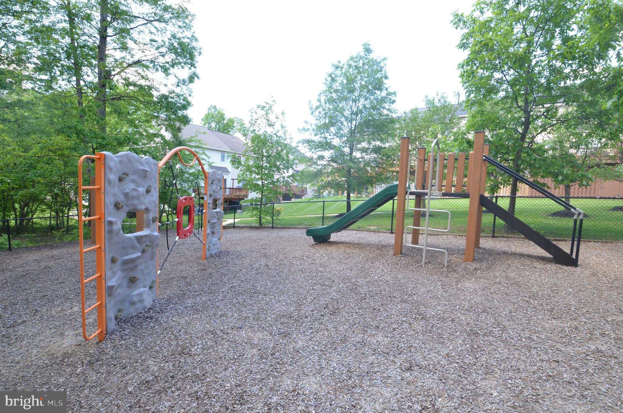 8367 Millwood Drive Springfield, VA 22152 - Photo 36 of 38 Community