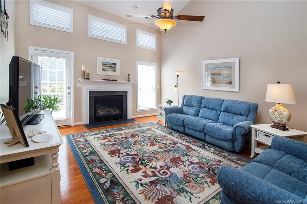 237 Garnet Court Fort Mill, SC 29708 - Photo 6 of 26 Gallery Image 6