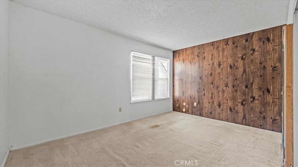 9075 Cabrillo Drive Riverside, CA 92503 - Photo 14 of 22