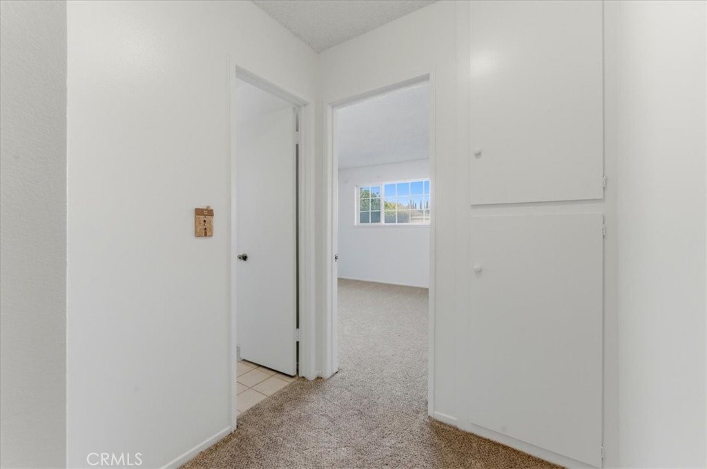 9075 Cabrillo Drive Riverside, CA 92503 - Photo 10 of 25