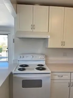 $2,995 | 941 Rollins Road, Burlingame, CA 94010