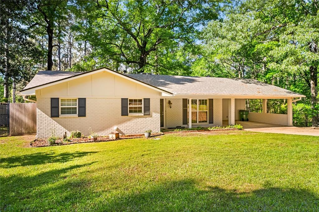 334 Iris Park Drive Pineville, LA 71360 - Photo 3 of 37