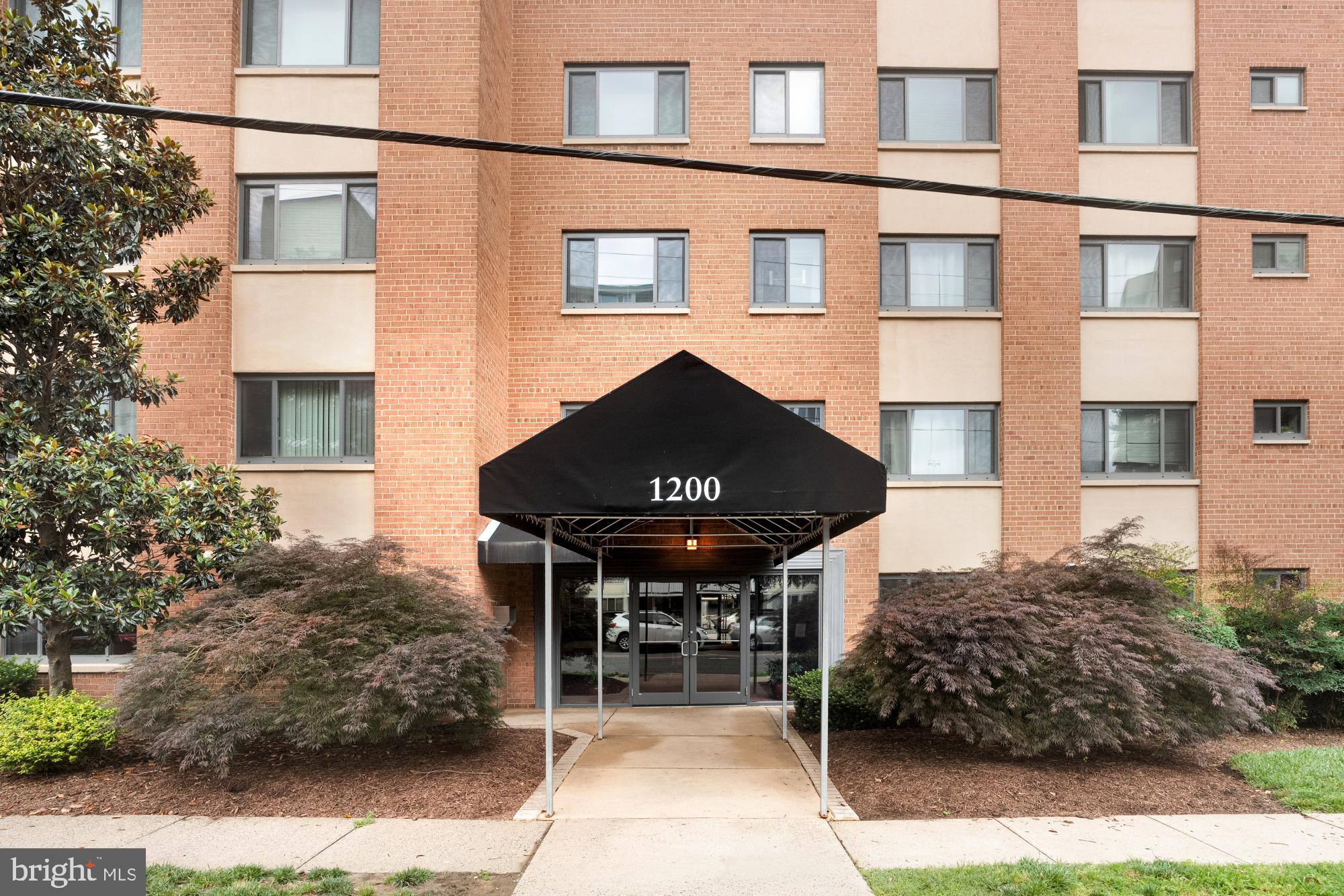 1200 South Arlington Ridge Road, Unit 507 Arlington, VA 22202 - Photo 2 of 30