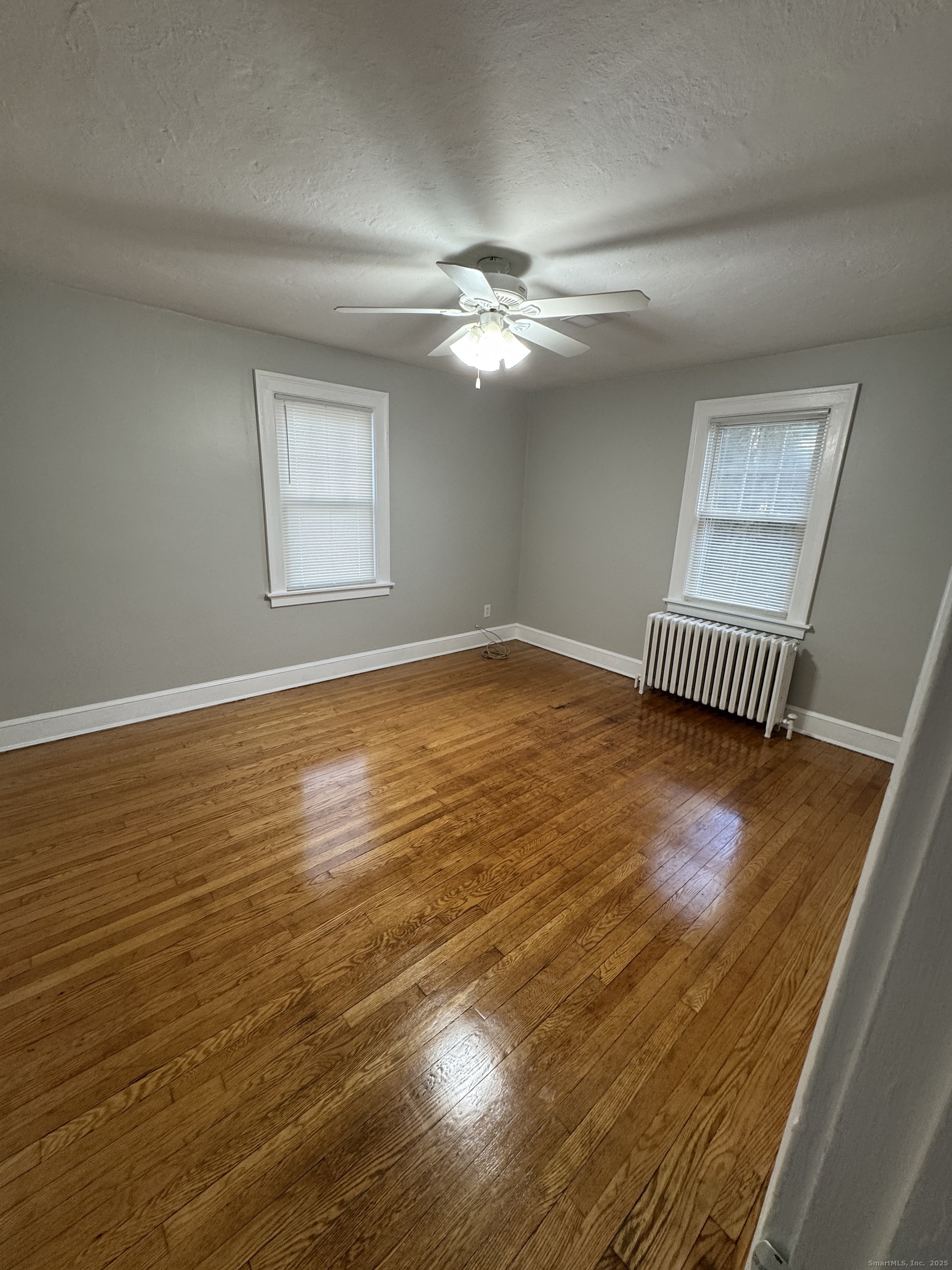 114 Kneeland Road New Haven, CT 06512 - Photo 14 of 19