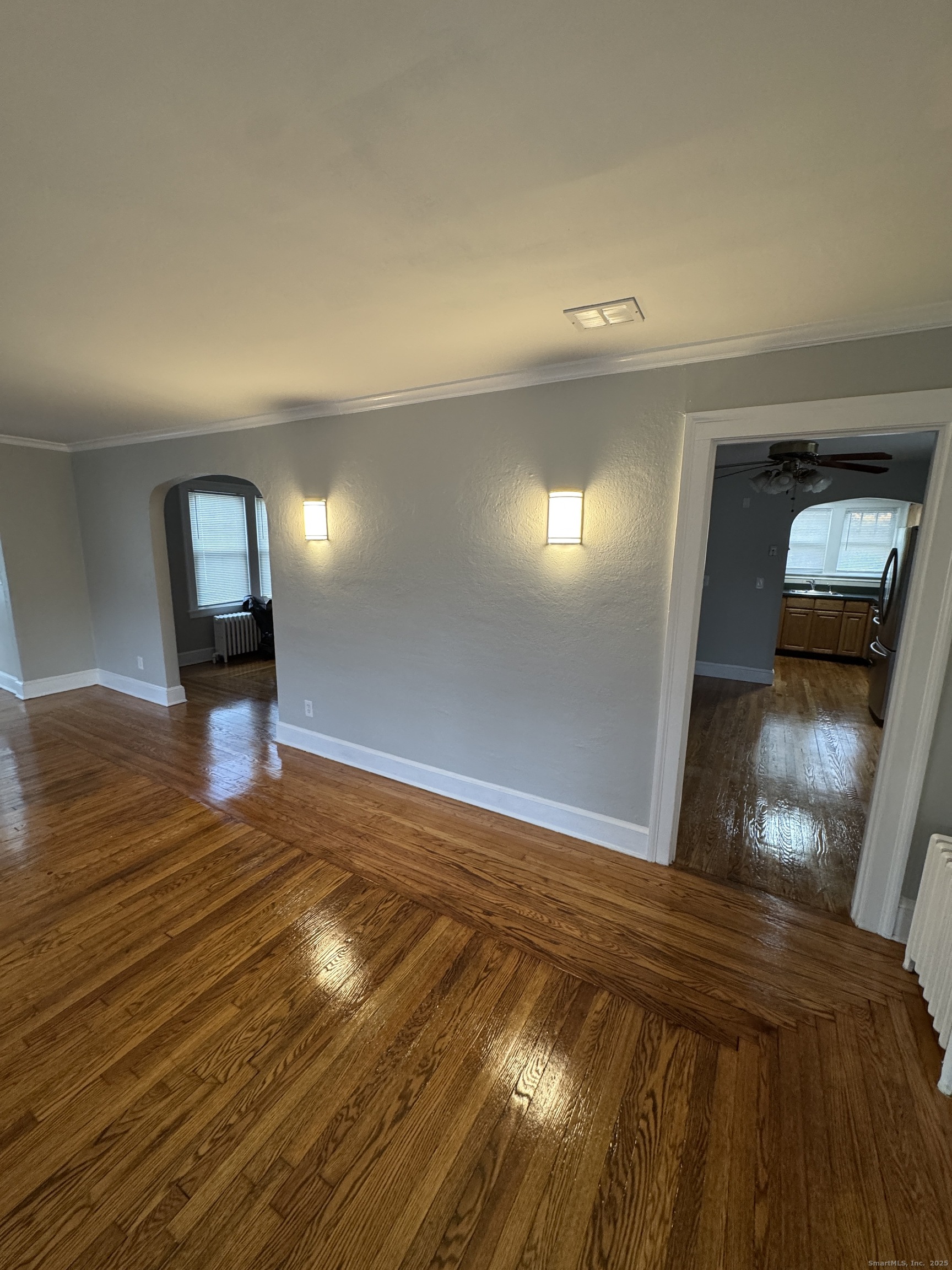 114 Kneeland Road New Haven, CT 06512 - Photo 17 of 19