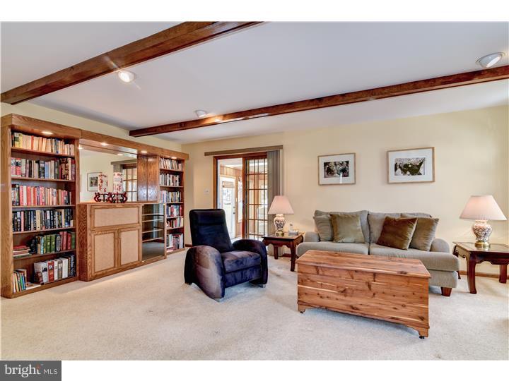 298 Saxony Drive Newtown, PA 18940 - Photo 11 of 25 Gallery Image 11