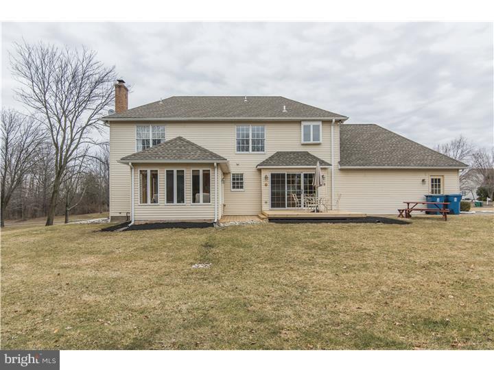 298 Saxony Drive Newtown, PA 18940 - Photo 24 of 25 Gallery Image 24