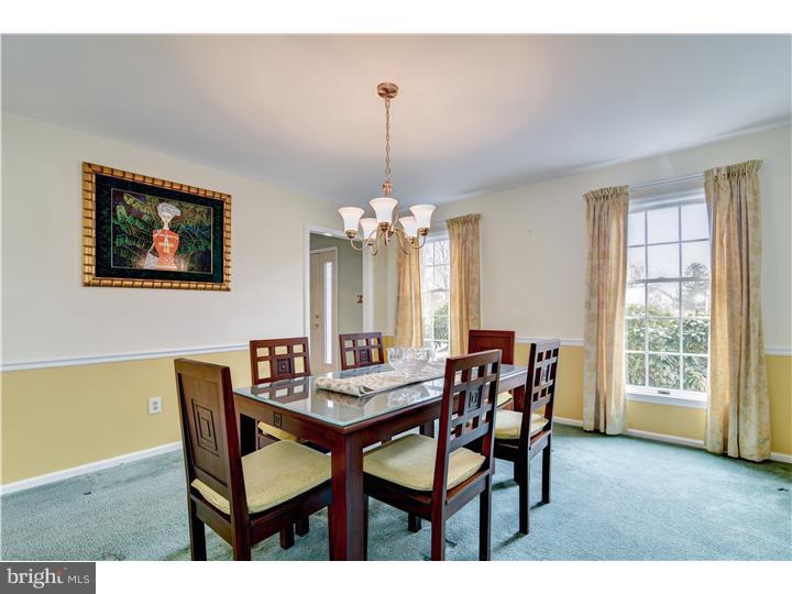 298 Saxony Drive Newtown, PA 18940 - Photo 7 of 25 Gallery Image 7