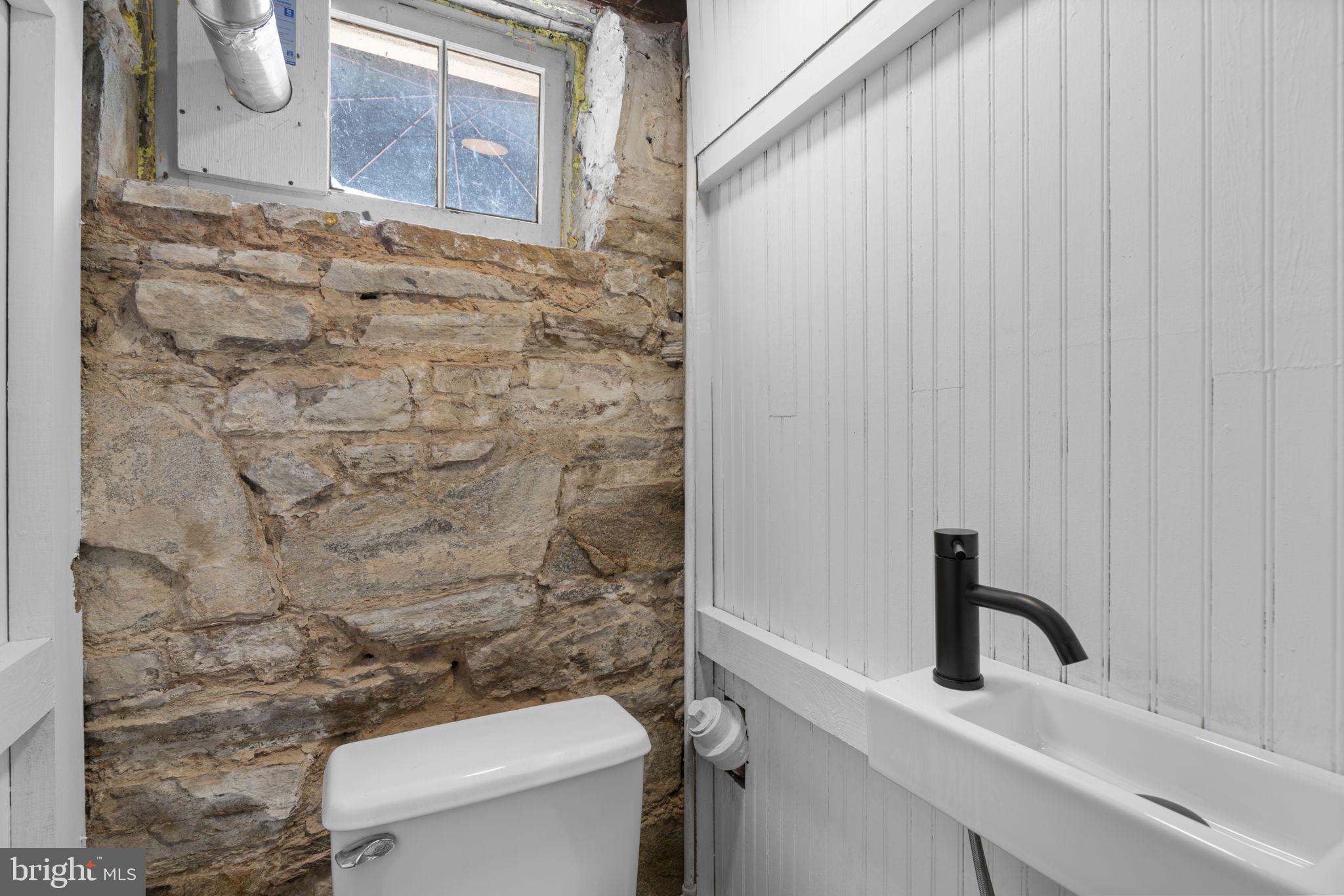 35 Tanglewood Road Baltimore, MD 21228 - Photo 23 of 42 Half bathroom in basement