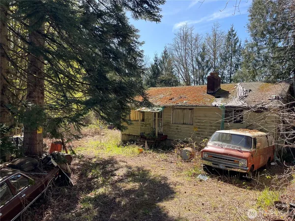 $350,000 | 11808 Woods Lake Road, Monroe, WA 98272