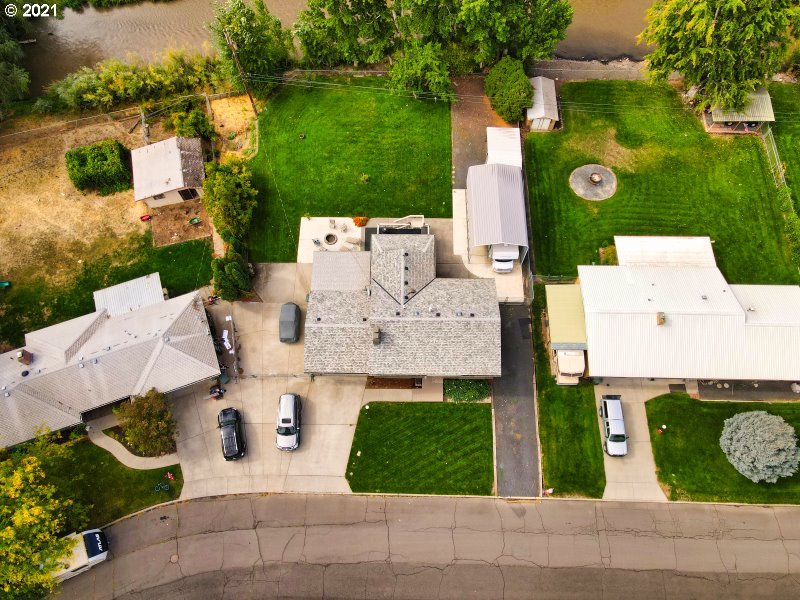 1335 Southwest 41st Street Pendleton, OR 97801 - Photo 17 of 27 an aerial view of a house with garden