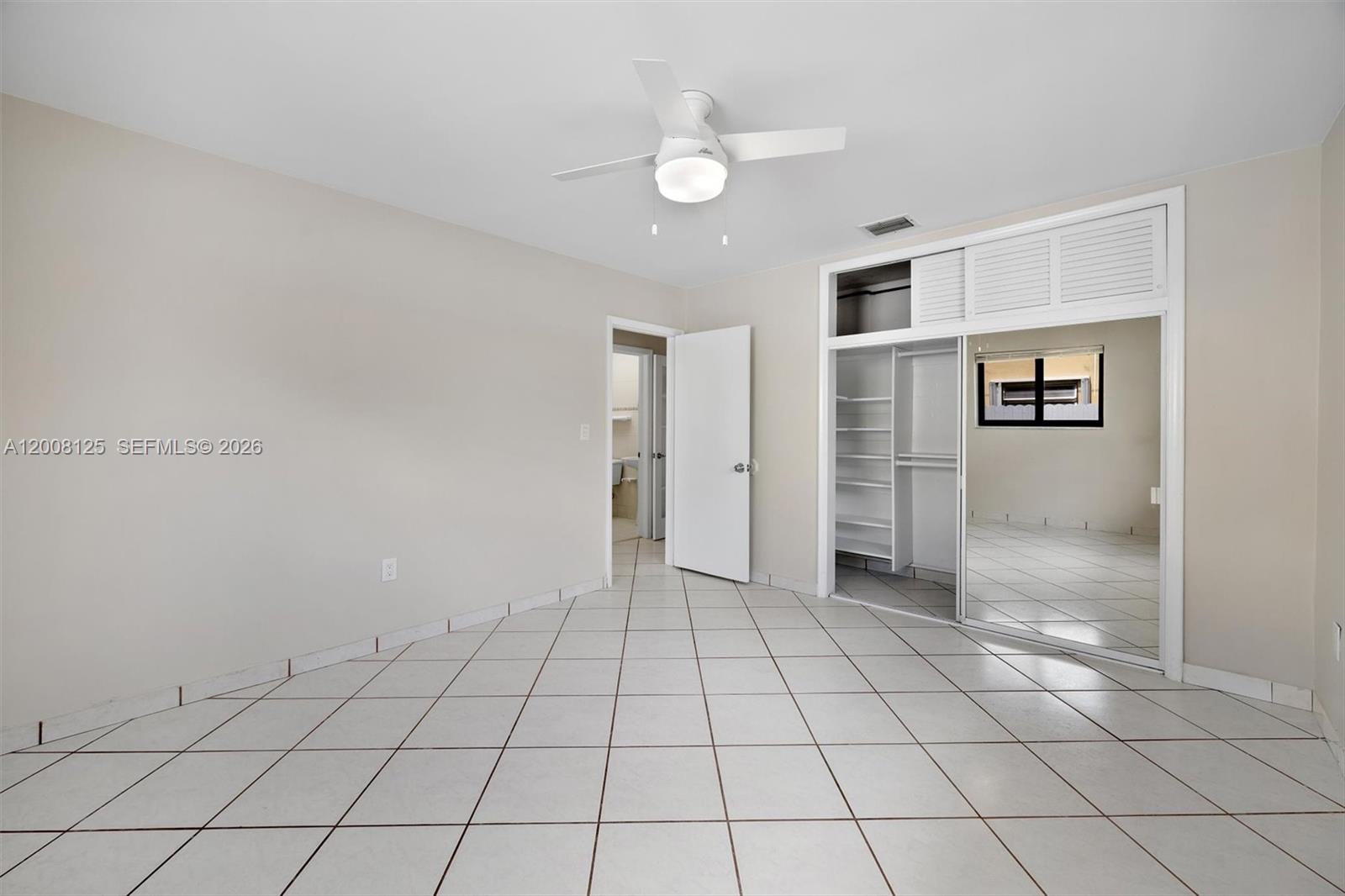 10320 Southwest 38th Terrace Miami, FL 33165 - Photo 10 of 20