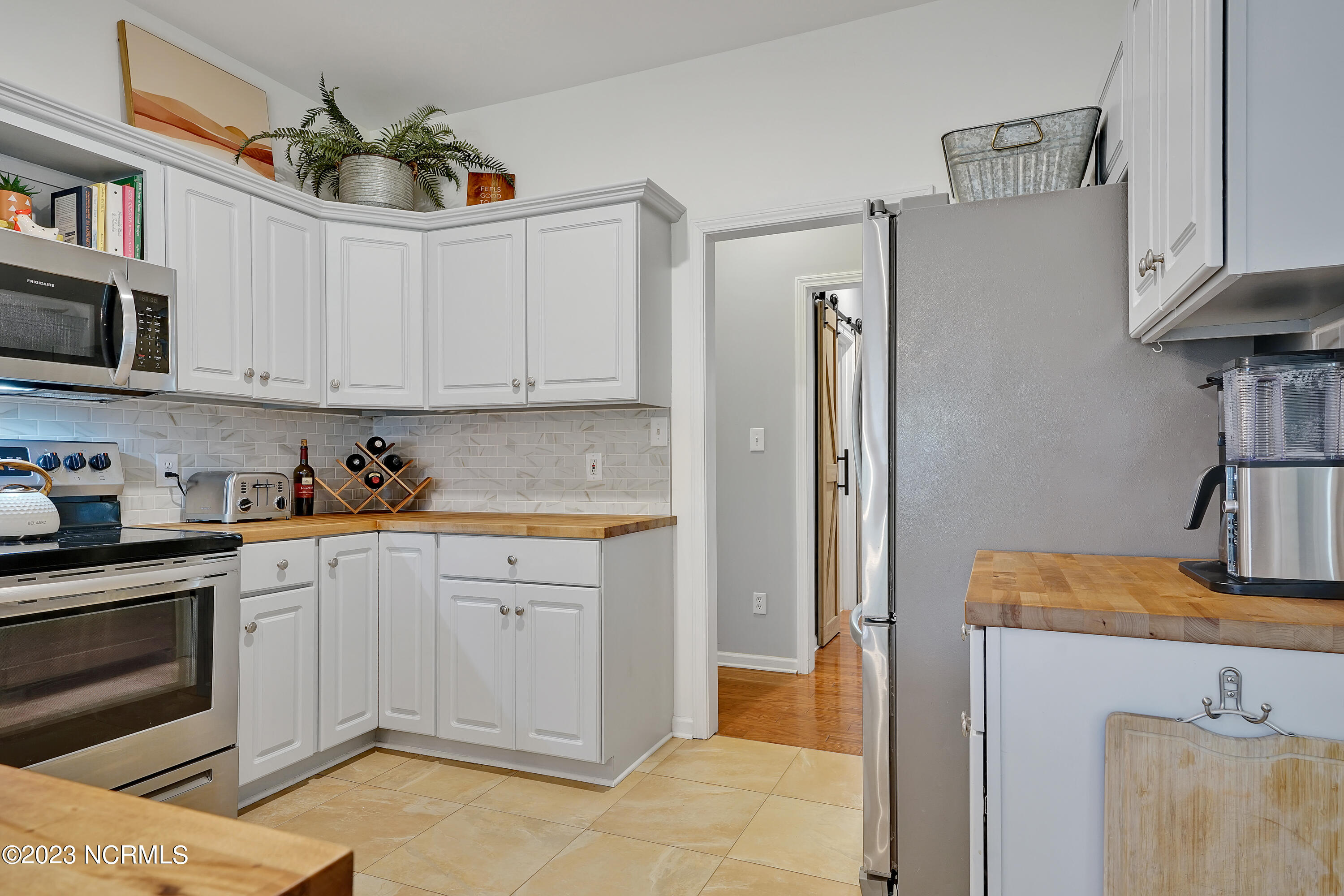 5257 Woods Edge Road Wilmington, NC 28409 - Photo 12 of 34 5257WoodsEdgeRoad-12
