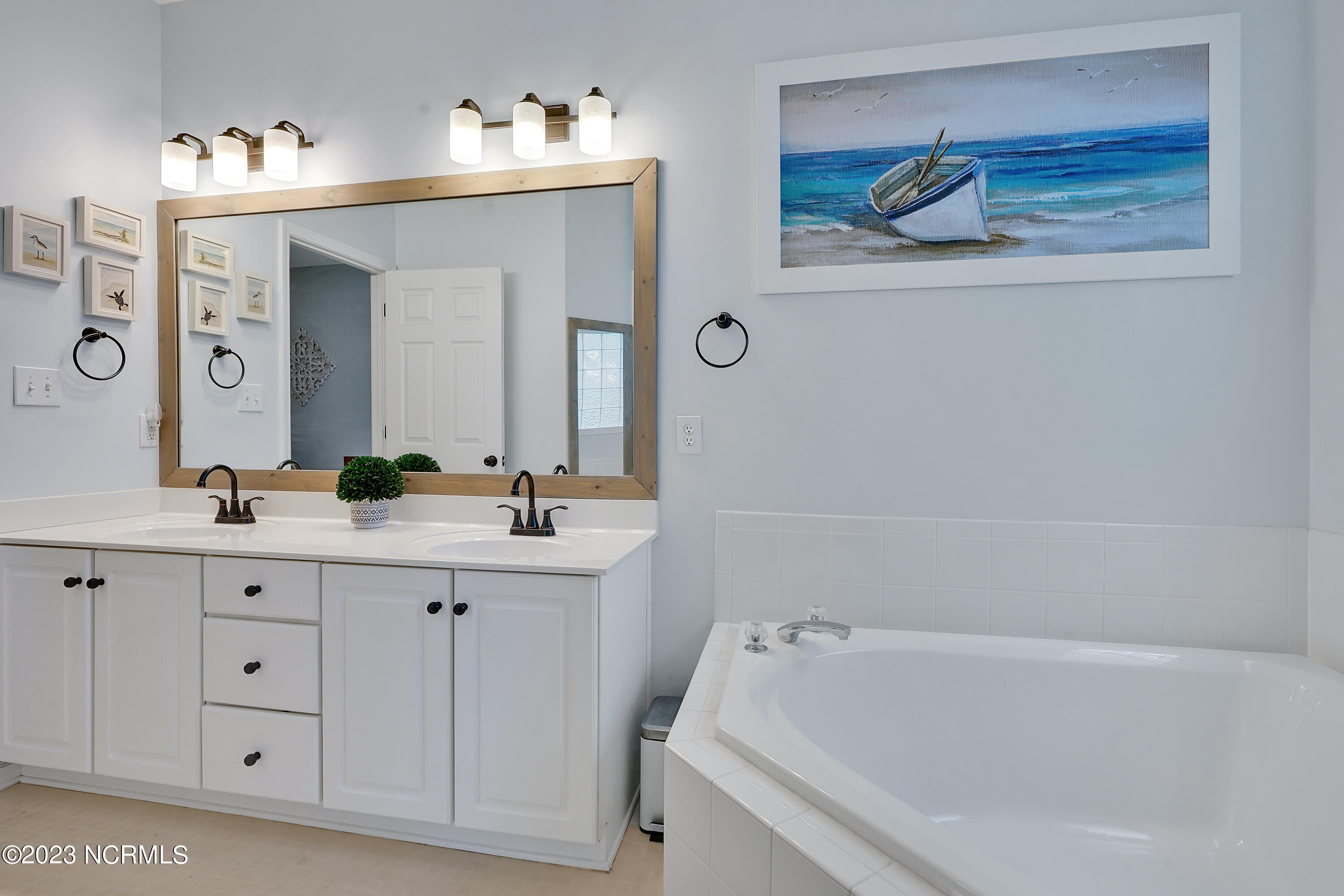 5257 Woods Edge Road Wilmington, NC 28409 - Photo 26 of 34 5257WoodsEdgeRoad-27