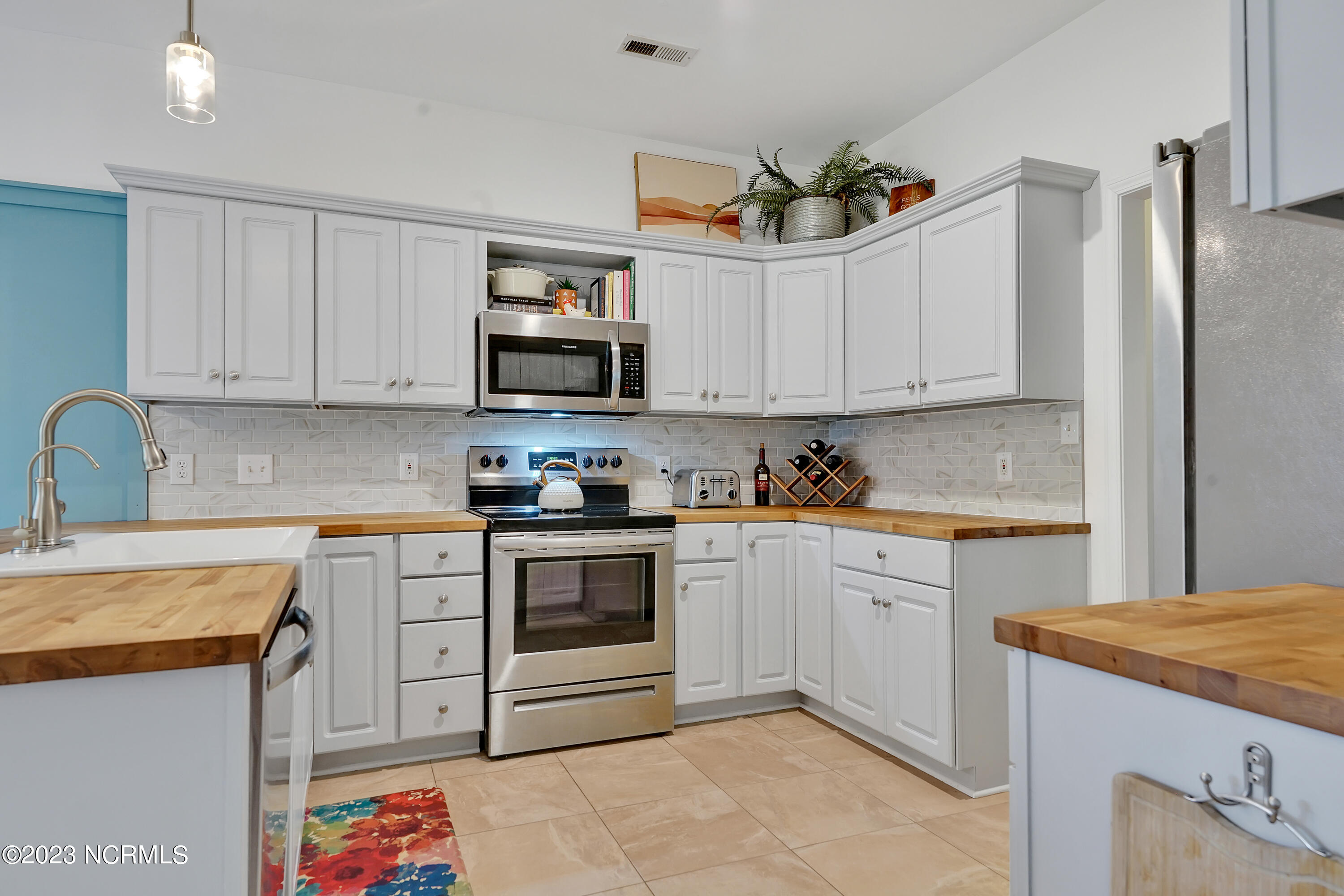 5257 Woods Edge Road Wilmington, NC 28409 - Photo 9 of 34 5257WoodsEdgeRoad-9