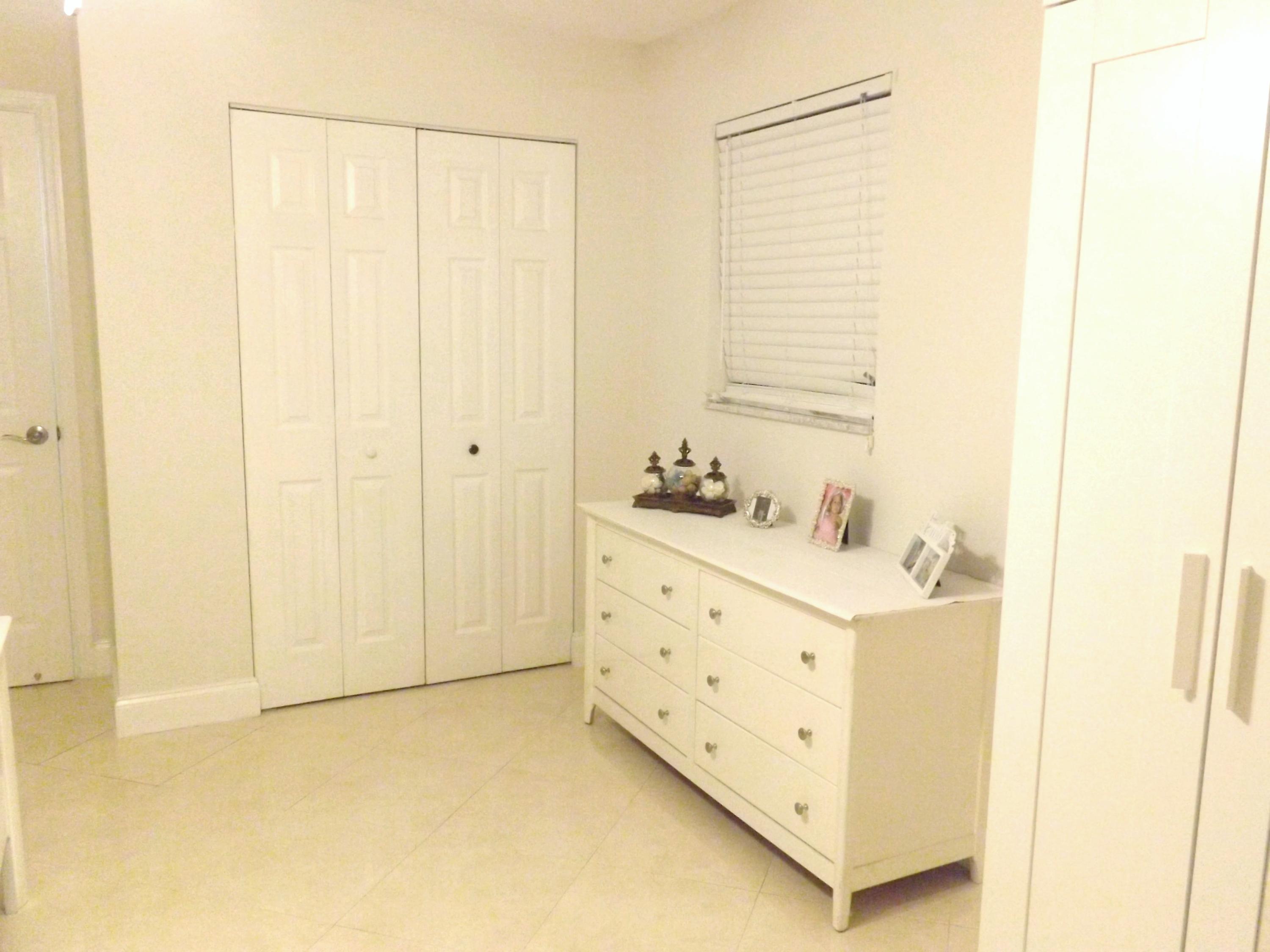 64 Davis Road Palm Springs, FL 33461 - Photo 21 of 32 DSCF7594