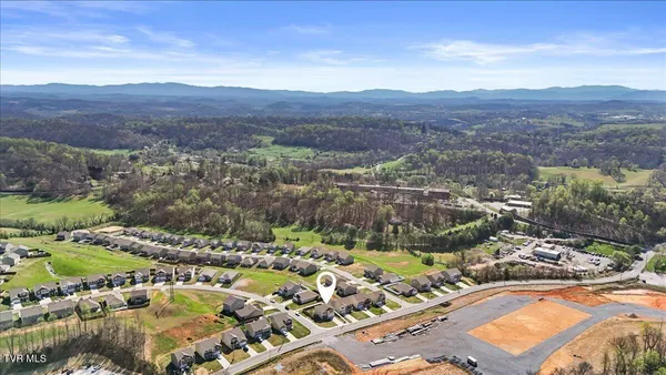 $369,000 | 128 Breckenridge Trace, Kingsport, TN 37663