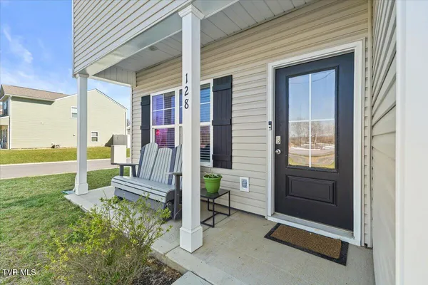 $369,000 | 128 Breckenridge Trace, Kingsport, TN 37663