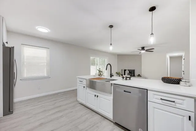 $1,950 | 6089 West Dogwood Drive, Crestview, FL 32536