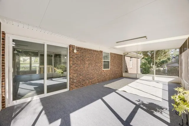 $1,950 | 6089 West Dogwood Drive, Crestview, FL 32536