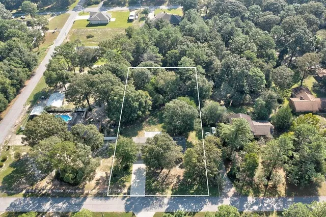 $1,950 | 6089 West Dogwood Drive, Crestview, FL 32536